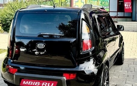 KIA Soul I рестайлинг, 2011 год, 799 999 рублей, 16 фотография