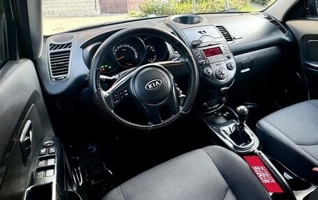 KIA Soul I рестайлинг, 2011 год, 799 999 рублей, 13 фотография