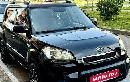 KIA Soul I рестайлинг, 2011 год, 799 999 рублей, 30 фотография
