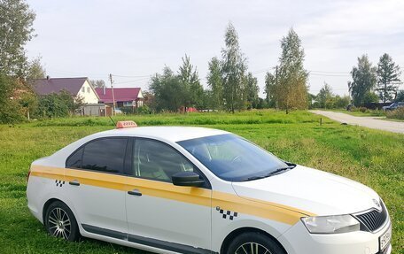 Skoda Rapid I, 2017 год, 650 000 рублей, 10 фотография