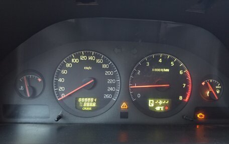 Volvo S80 II рестайлинг 2, 2001 год, 340 000 рублей, 8 фотография