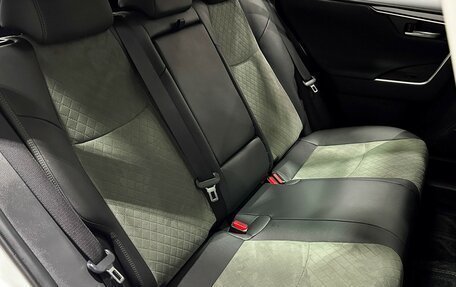 Toyota RAV4, 2025 год, 3 947 000 рублей, 15 фотография