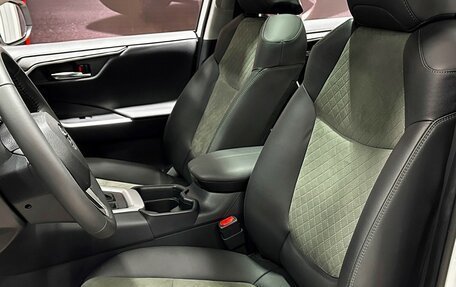 Toyota RAV4, 2025 год, 3 947 000 рублей, 12 фотография