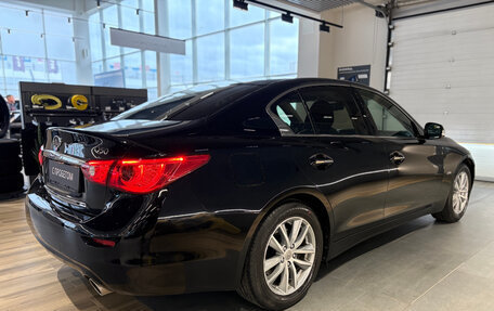 Infiniti Q50 I рестайлинг, 2017 год, 1 999 000 рублей, 6 фотография