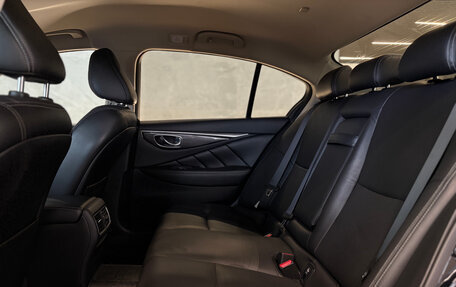 Infiniti Q50 I рестайлинг, 2017 год, 1 999 000 рублей, 18 фотография