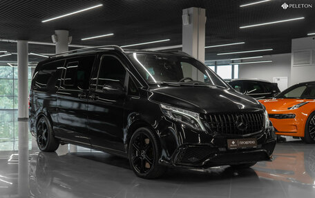 Mercedes-Benz V-Класс, 2019 год, 5 400 000 рублей, 2 фотография