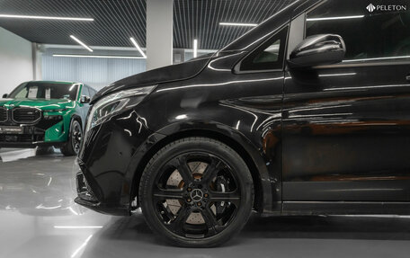 Mercedes-Benz V-Класс, 2019 год, 5 400 000 рублей, 25 фотография