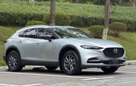 Mazda CX-4, 2021 год, 2 340 700 рублей, 3 фотография