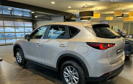 Mazda CX-5 II, 2024 год, 4 200 000 рублей, 3 фотография