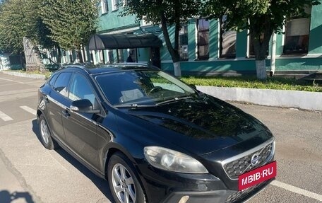 Volvo V40 Cross Country I, 2014 год, 1 650 000 рублей, 4 фотография