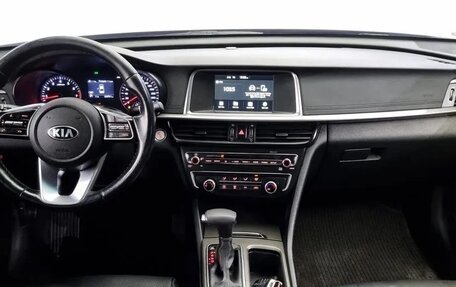KIA K5 II, 2019 год, 1 830 000 рублей, 14 фотография