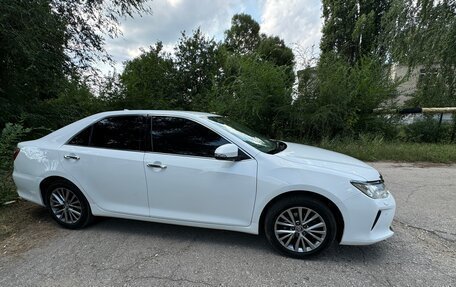 Toyota Camry, 2017 год, 1 820 000 рублей, 13 фотография