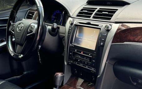 Toyota Camry, 2017 год, 1 820 000 рублей, 17 фотография