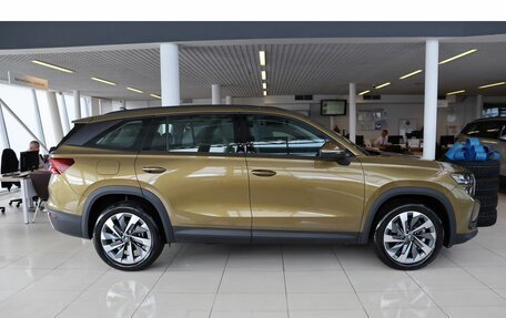 Skoda Kodiaq, 2025 год, 5 600 000 рублей, 7 фотография