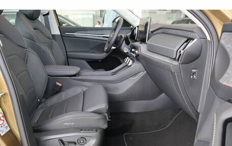 Skoda Kodiaq, 2025 год, 5 600 000 рублей, 13 фотография