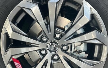 Toyota RAV4, 2025 год, 4 550 000 рублей, 10 фотография