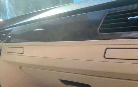 BMW 3 серия, 2008 год, 1 300 000 рублей, 29 фотография