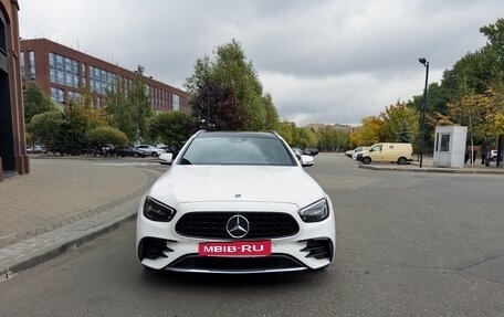 Mercedes-Benz E-Класс, 2020 год, 6 000 000 рублей, 4 фотография