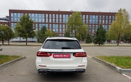 Mercedes-Benz E-Класс, 2020 год, 6 000 000 рублей, 16 фотография