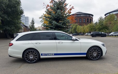 Mercedes-Benz E-Класс, 2020 год, 6 000 000 рублей, 20 фотография