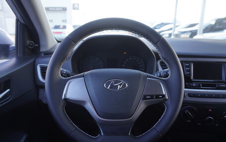 Hyundai Solaris II рестайлинг, 2017 год, 895 000 рублей, 12 фотография