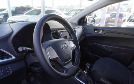 Hyundai Solaris II рестайлинг, 2017 год, 895 000 рублей, 10 фотография