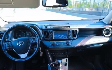 Toyota RAV4, 2016 год, 1 870 000 рублей, 7 фотография