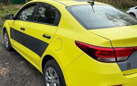 KIA Rio IV, 2017 год, 1 300 000 рублей, 4 фотография