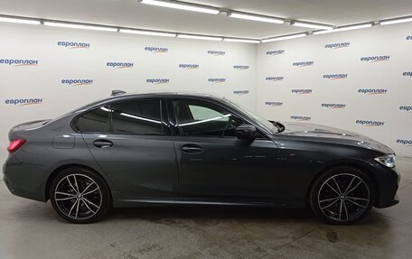 BMW 3 серия, 2021 год, 3 955 000 рублей, 7 фотография