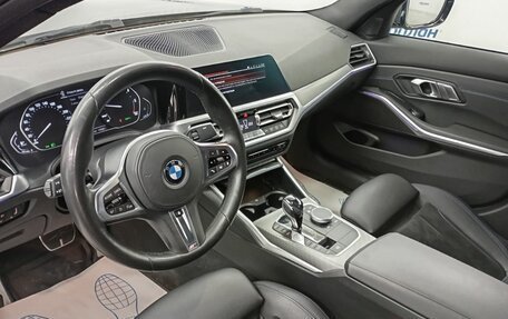 BMW 3 серия, 2021 год, 3 955 000 рублей, 13 фотография