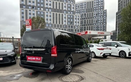 Mercedes-Benz V-Класс, 2018 год, 7 500 000 рублей, 4 фотография