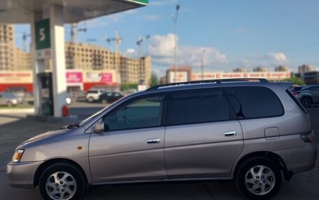 Toyota Gaia, 2001 год, 480 000 рублей, 2 фотография
