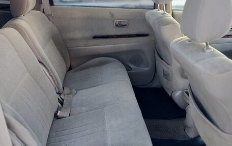 Toyota Gaia, 2001 год, 480 000 рублей, 8 фотография