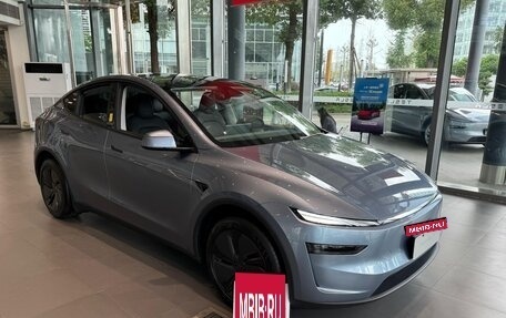 Tesla Model Y I, 2025 год, 4 900 000 рублей, 2 фотография