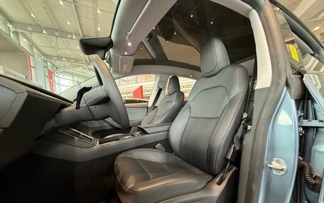 Tesla Model Y I, 2025 год, 4 900 000 рублей, 10 фотография