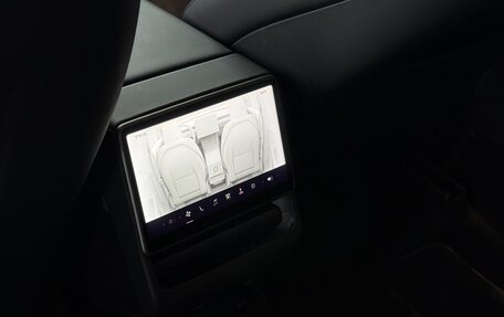 Tesla Model Y I, 2025 год, 4 900 000 рублей, 16 фотография