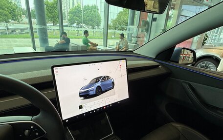 Tesla Model Y I, 2025 год, 4 900 000 рублей, 19 фотография
