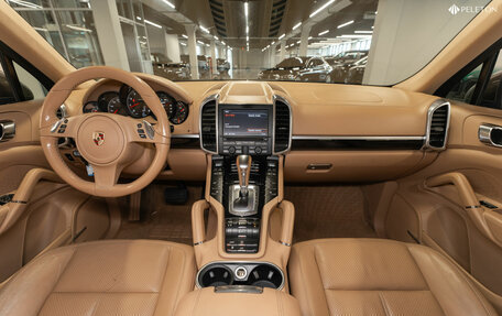 Porsche Cayenne III, 2013 год, 2 240 000 рублей, 23 фотография
