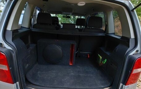Volkswagen Touran III, 2003 год, 600 000 рублей, 5 фотография