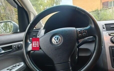 Volkswagen Touran III, 2003 год, 600 000 рублей, 27 фотография