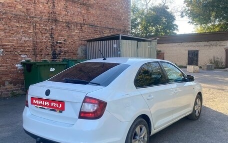 Skoda Rapid I, 2015 год, 850 000 рублей, 3 фотография