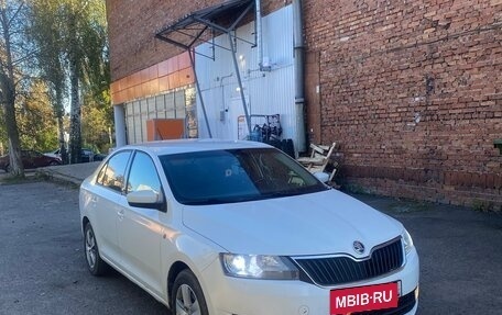 Skoda Rapid I, 2015 год, 850 000 рублей, 2 фотография