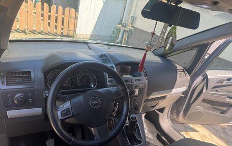 Opel Zafira B, 2007 год, 550 000 рублей, 8 фотография