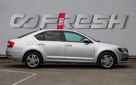 Skoda Octavia, 2019 год, 1 930 000 рублей, 5 фотография