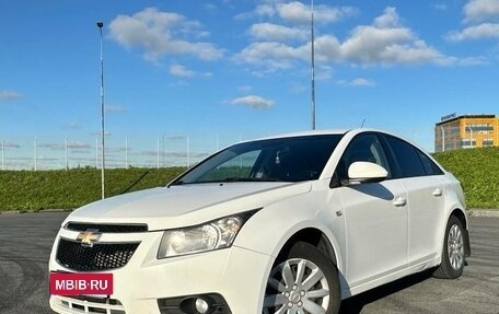 Chevrolet Cruze II, 2011 год, 570 000 рублей, 2 фотография