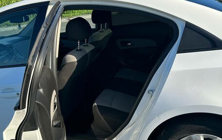 Chevrolet Cruze II, 2011 год, 570 000 рублей, 5 фотография