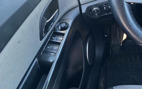 Chevrolet Cruze II, 2011 год, 570 000 рублей, 7 фотография