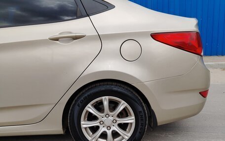 Hyundai Solaris II рестайлинг, 2011 год, 630 000 рублей, 3 фотография