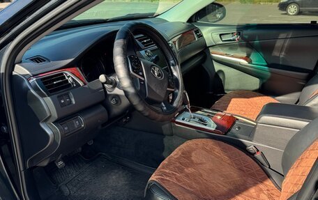 Toyota Camry, 2012 год, 2 200 000 рублей, 14 фотография