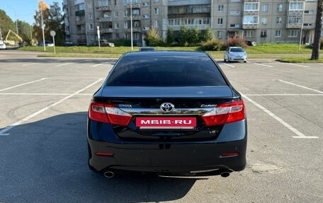 Toyota Camry, 2012 год, 2 200 000 рублей, 10 фотография